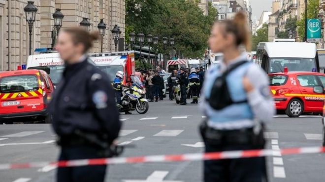 París, ataque, homicidio, cuchillo, Francia